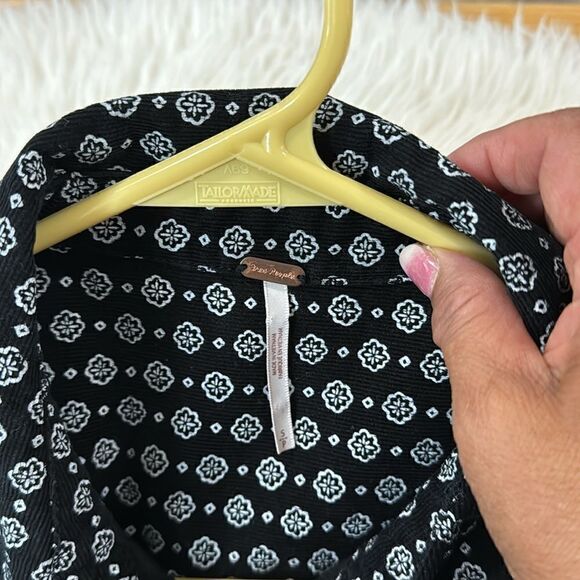 FREE PEOPLE CORDUROY SHIRT SIZE SP - Picture 6 of 11